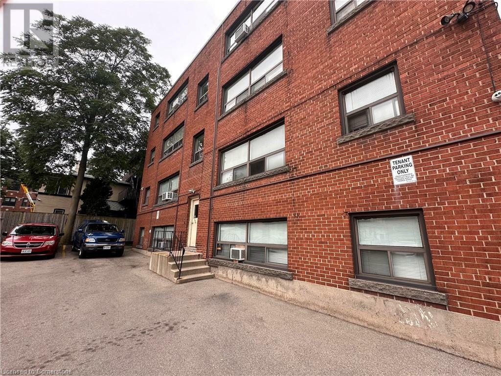 Photo de la propriété:  119 Macnab Street  ON L8P 3C2 