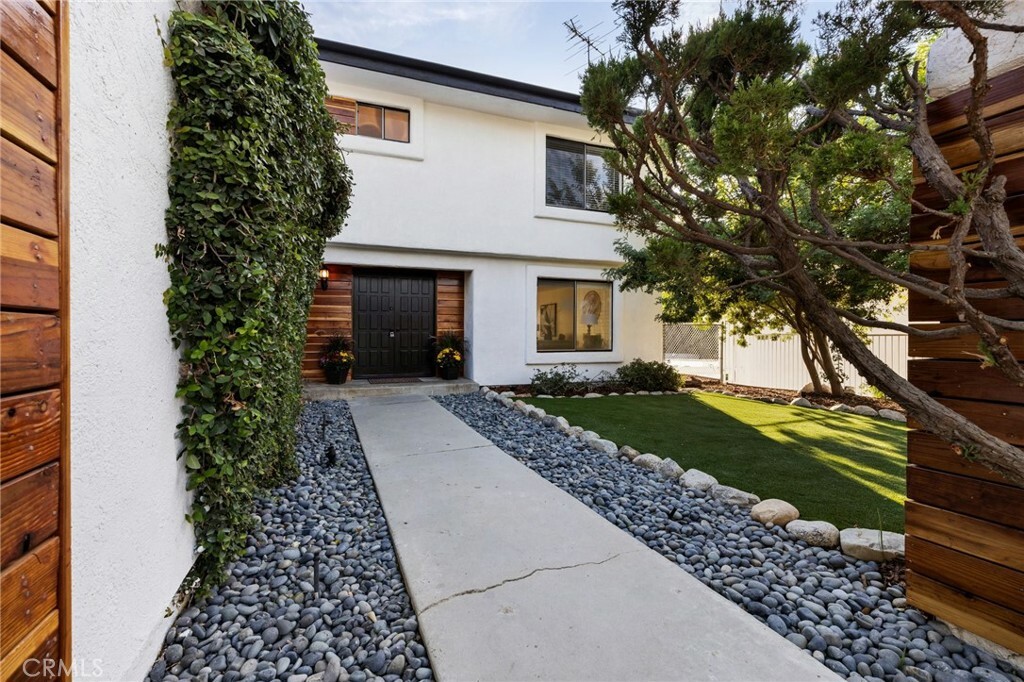 Property Photo:  7385 Darnoch Way  CA 91307 