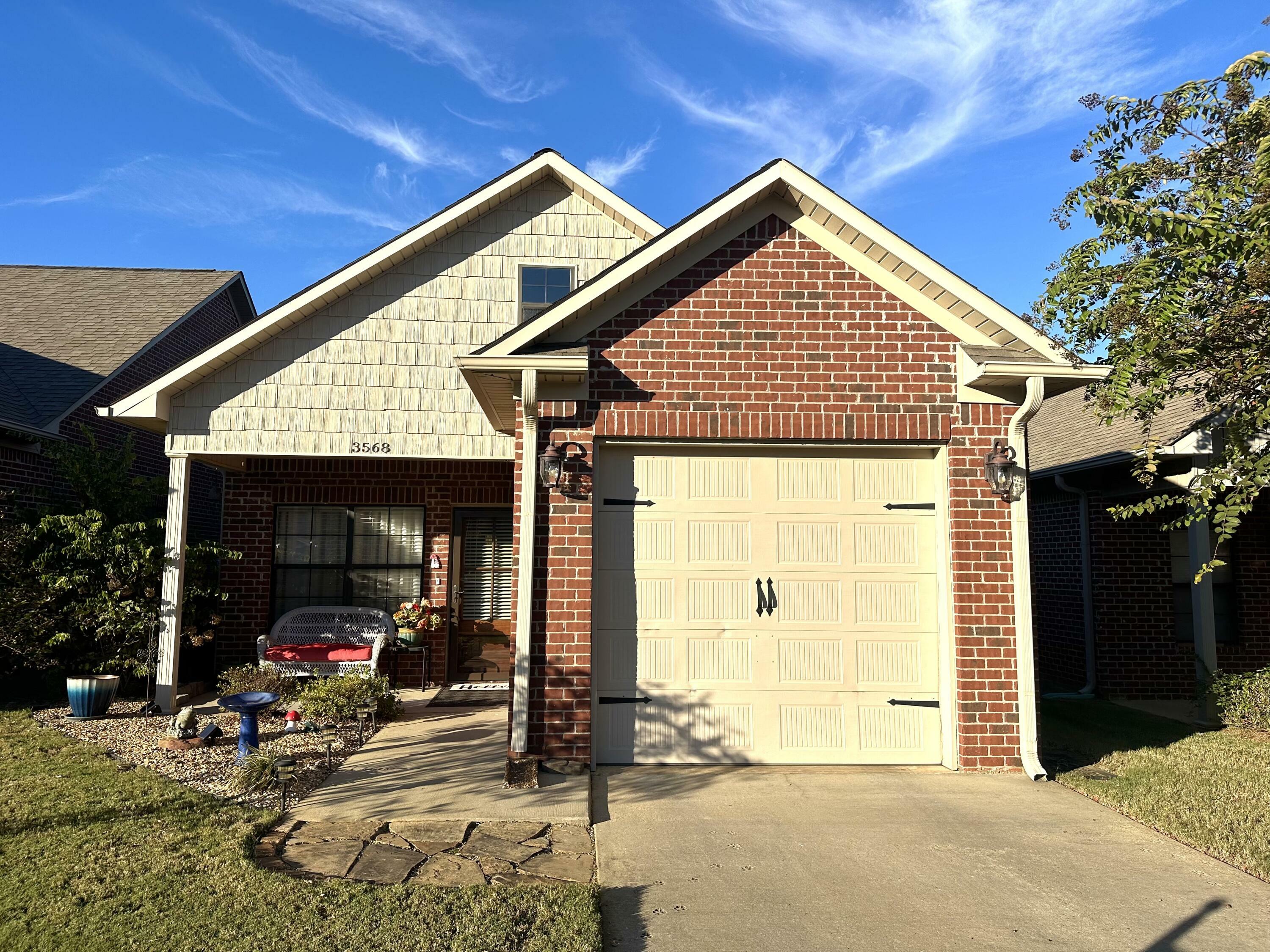 Property Photo:  3568 Cottonbowl Ln.  MS 38826 