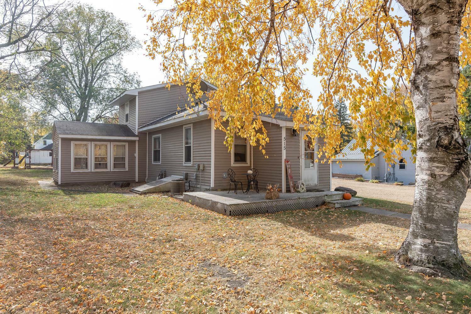 Property Photo:  515 W 2nd Street  MN 56048 