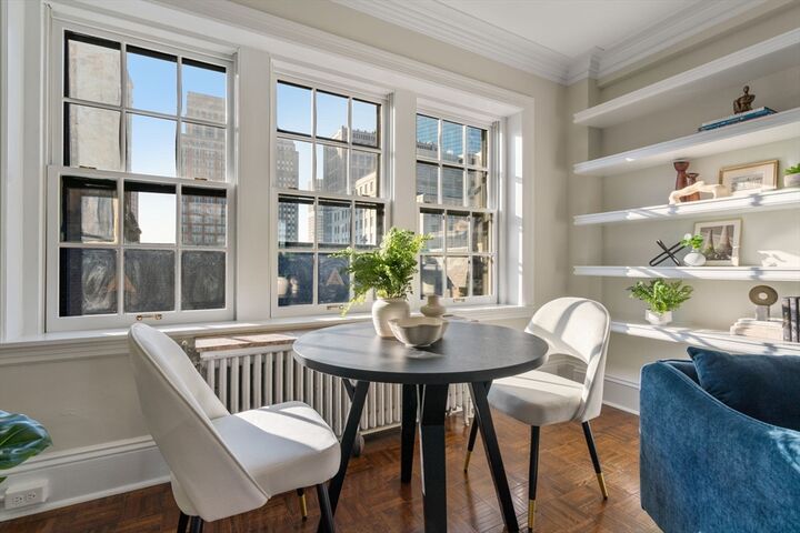 Property Photo:  50 Commonwealth Ave 905  MA 02116 