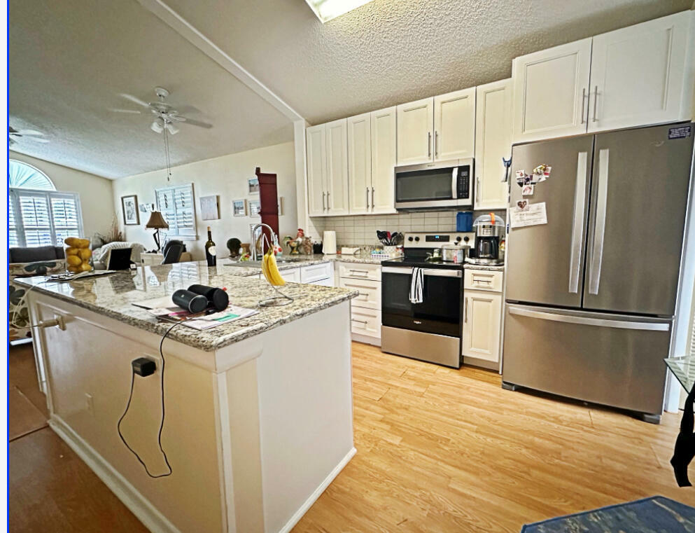 Property Photo:  1176 NW Lombardy Drive  FL 34986 