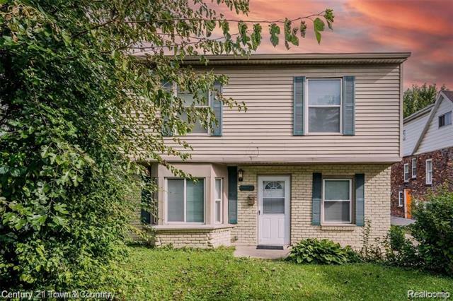 Property Photo:  23060 Berdeno Avenue  MI 48030 