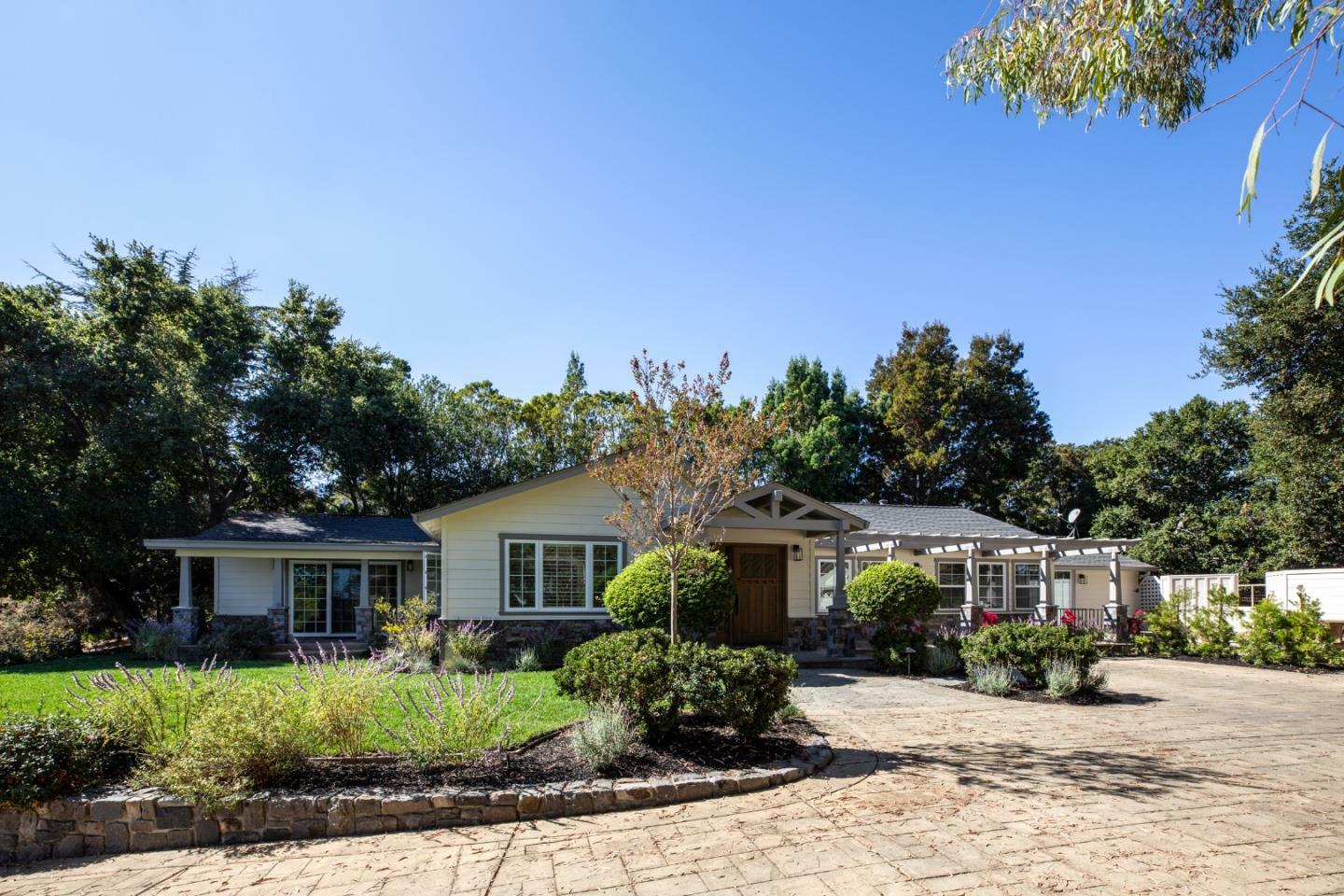 Property Photo:  539 Valley View Drive  CA 94024 