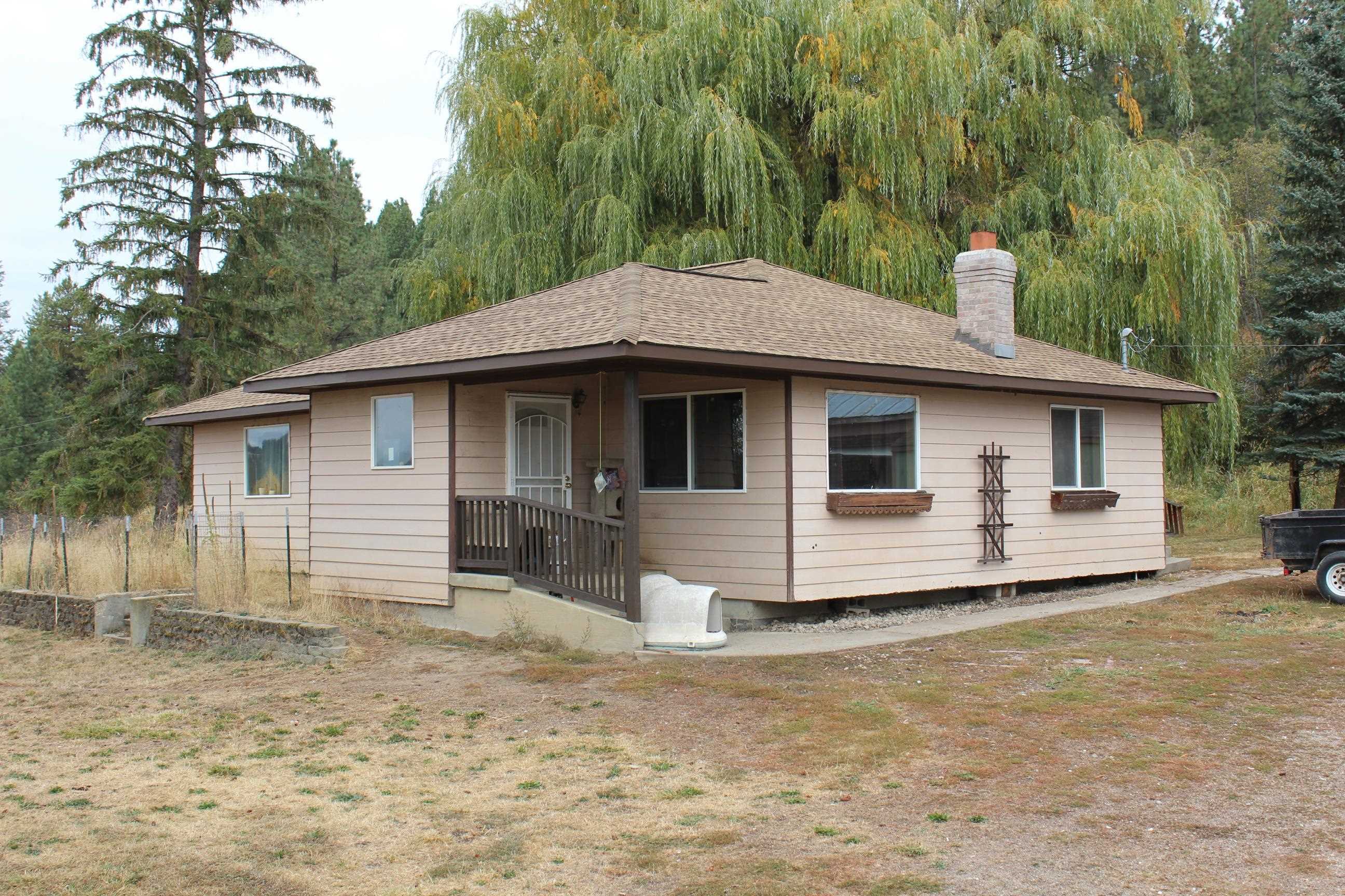 Property Photo:  42503 N Regal Rd  WA 99009 