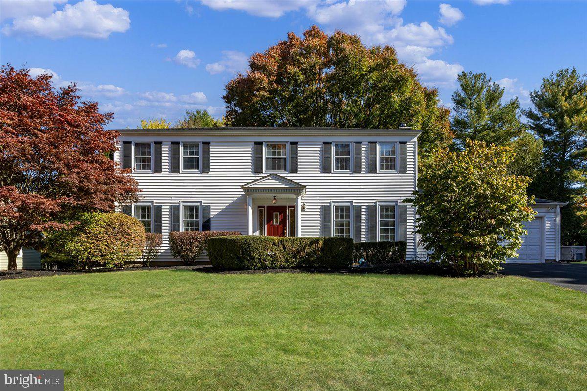 Property Photo:  8 Laurel Wood Drive  NJ 08648 