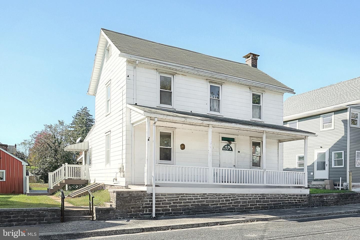 Property Photo: 17 Penn Street PA 17307