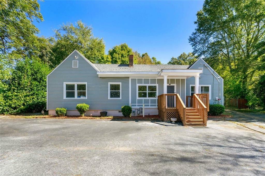 Property Photo:  312 Candler Road SE  GA 30317 