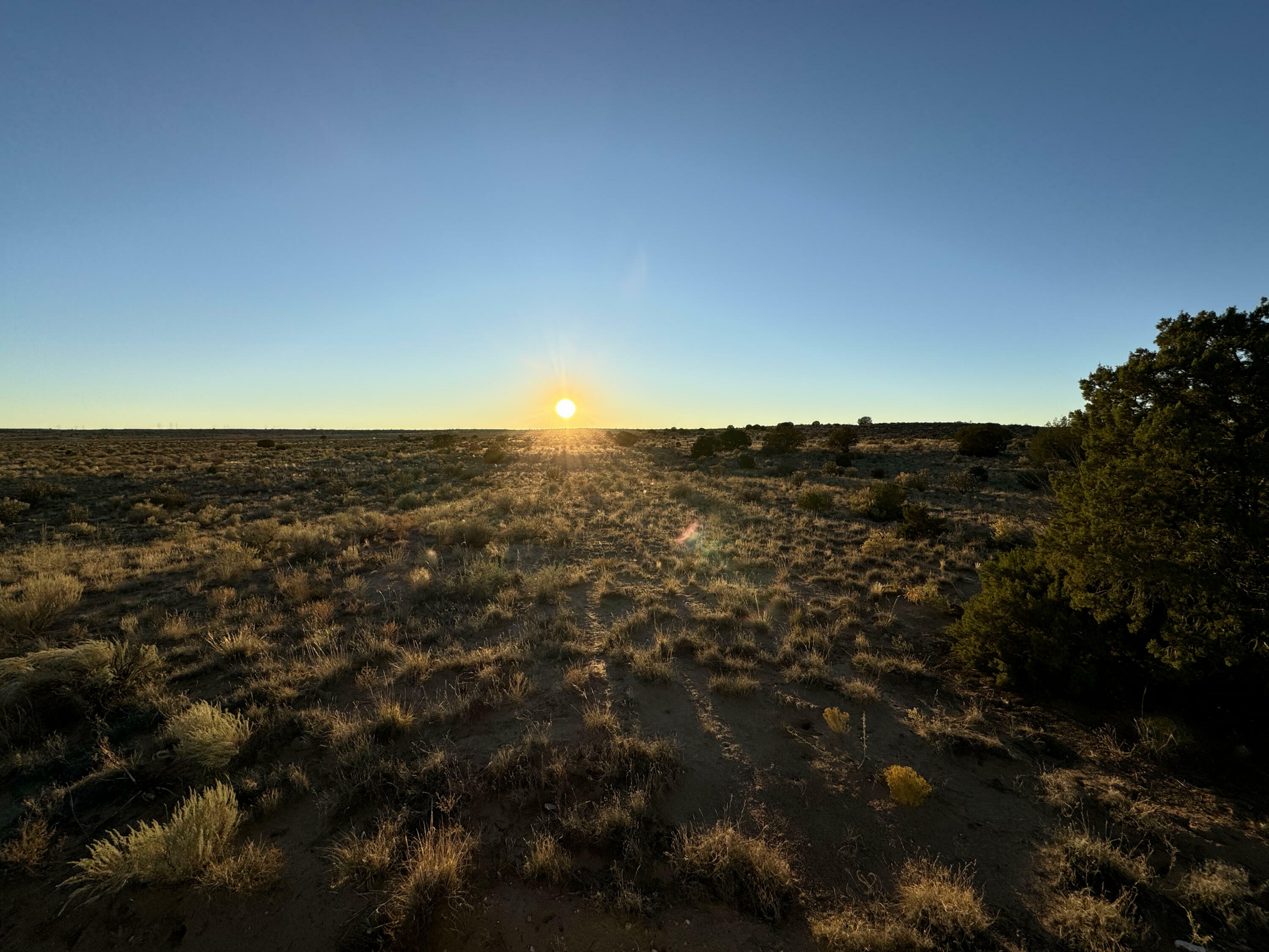 Property Photo:  13th Court NW  NM 87144 