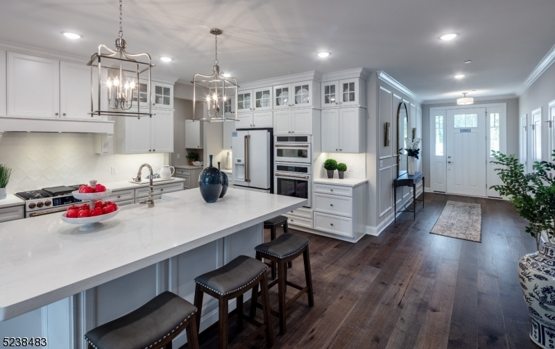 Property Photo: 40 Hillandale Dr 404 NJ 07945