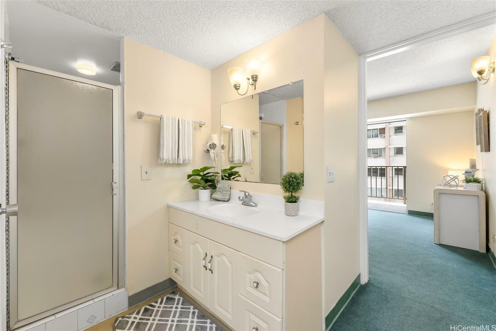 Property Photo:  2440 Kuhio Avenue 503  HI 96815 