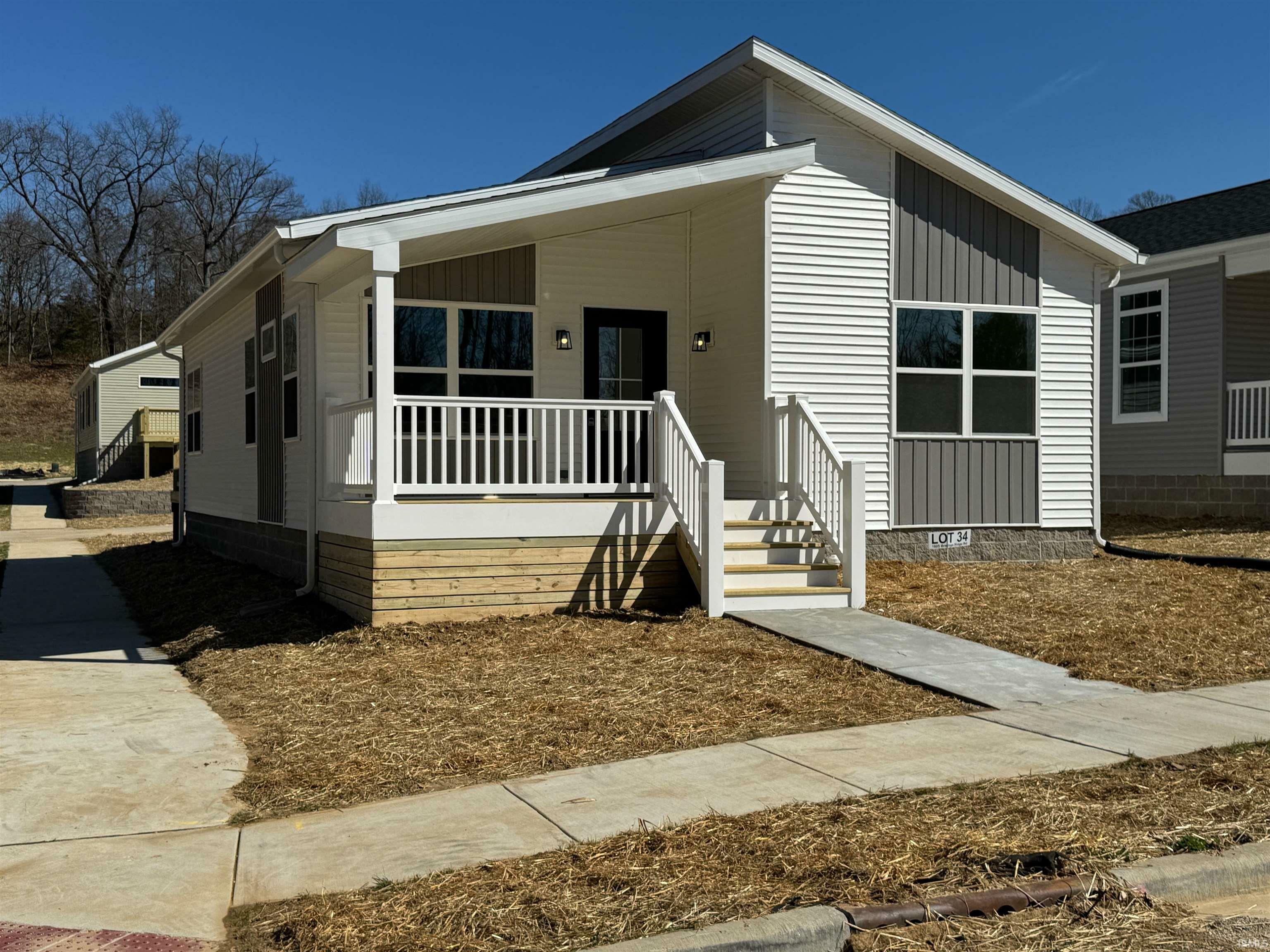 Property Photo:  1536 N Breckenridge Road  IN 47404 