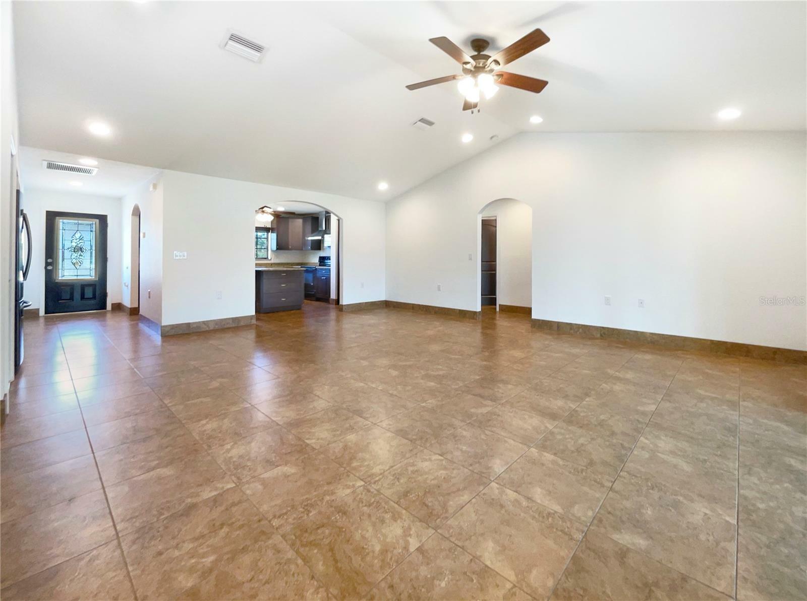 Property Photo:  2034 Pinellas Drive  FL 33983 