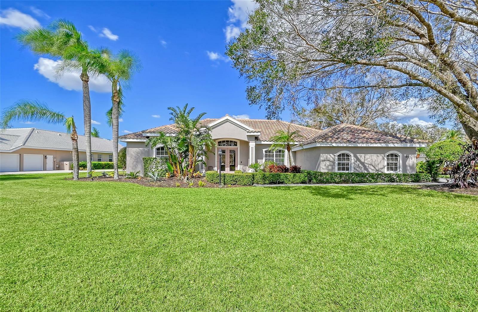 8975 Misty Creek Drive  Sarasota FL 34241 photo