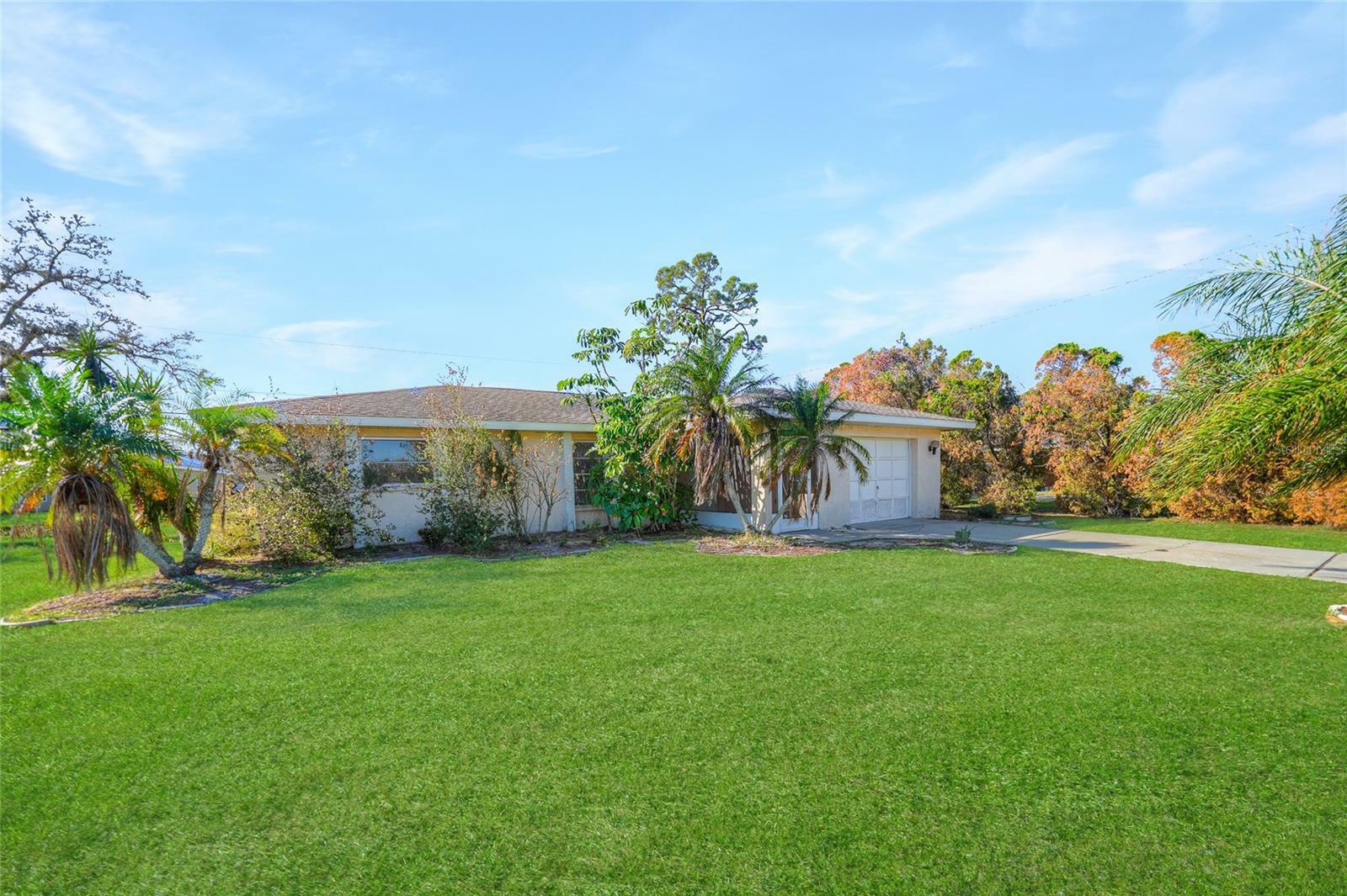 Property Photo:  641 Colgate Road  FL 34293 