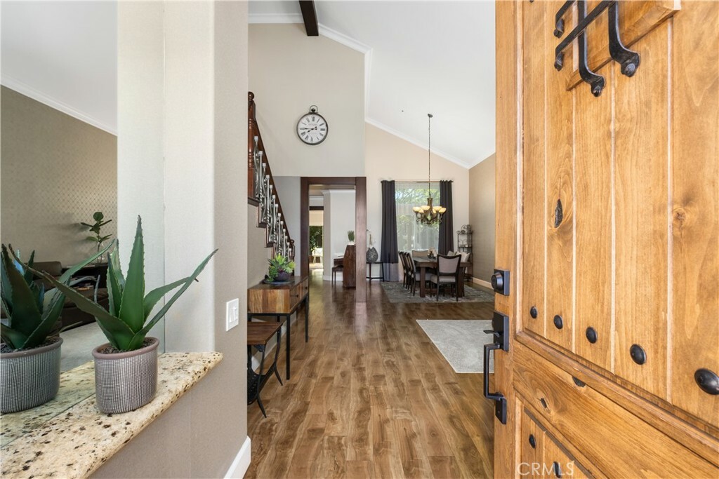 Property Photo:  2512 W Halfmoon Drive  CA 92804 