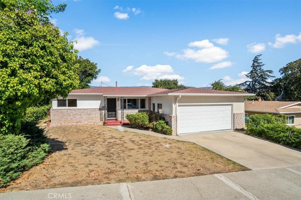 Property Photo:  446 Luneta Drive  CA 93405 