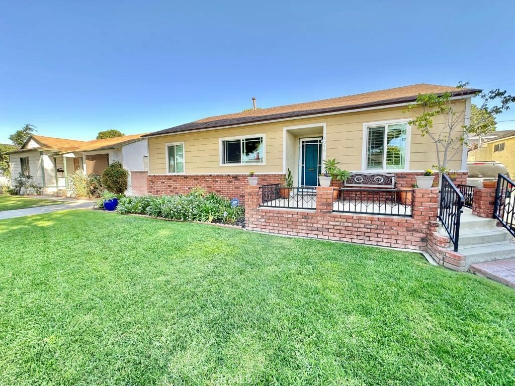 4218 Knoxville Avenue  Lakewood CA 90713 photo