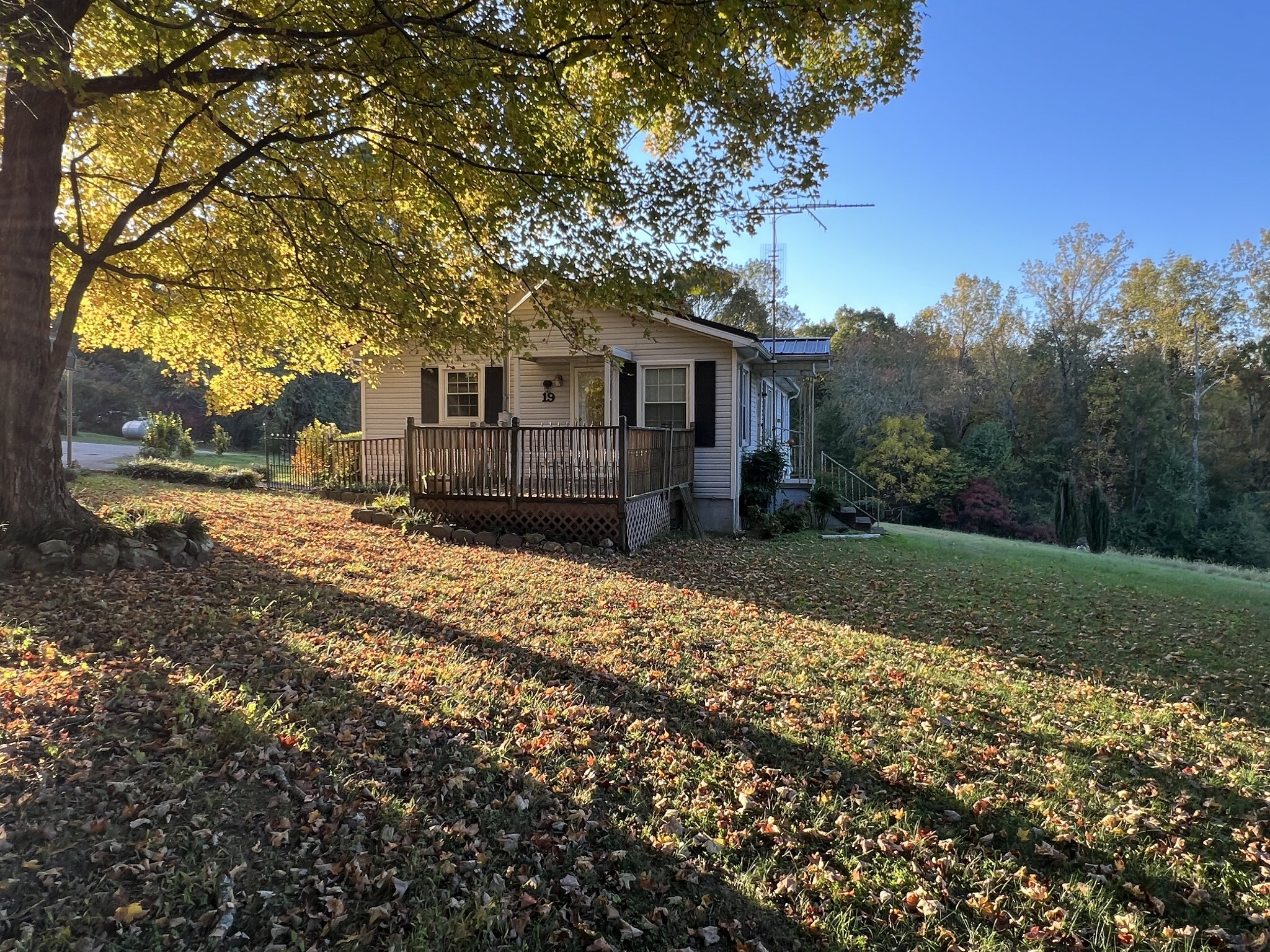 Property Photo:  19 Gowen Rd  TN 38468 