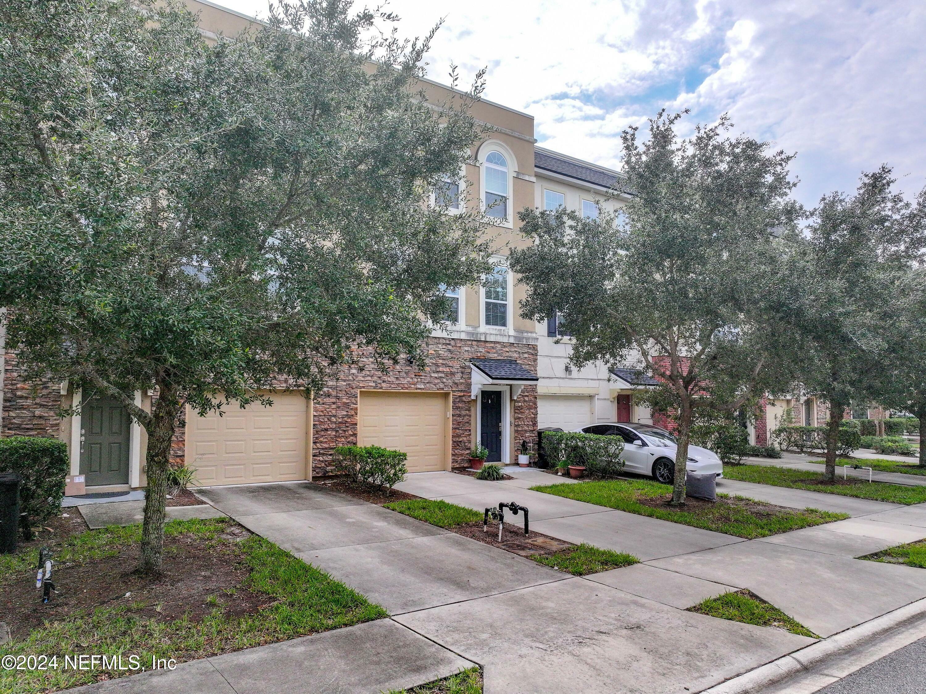 Property Photo:  4318 Ellipse Drive  FL 32246 