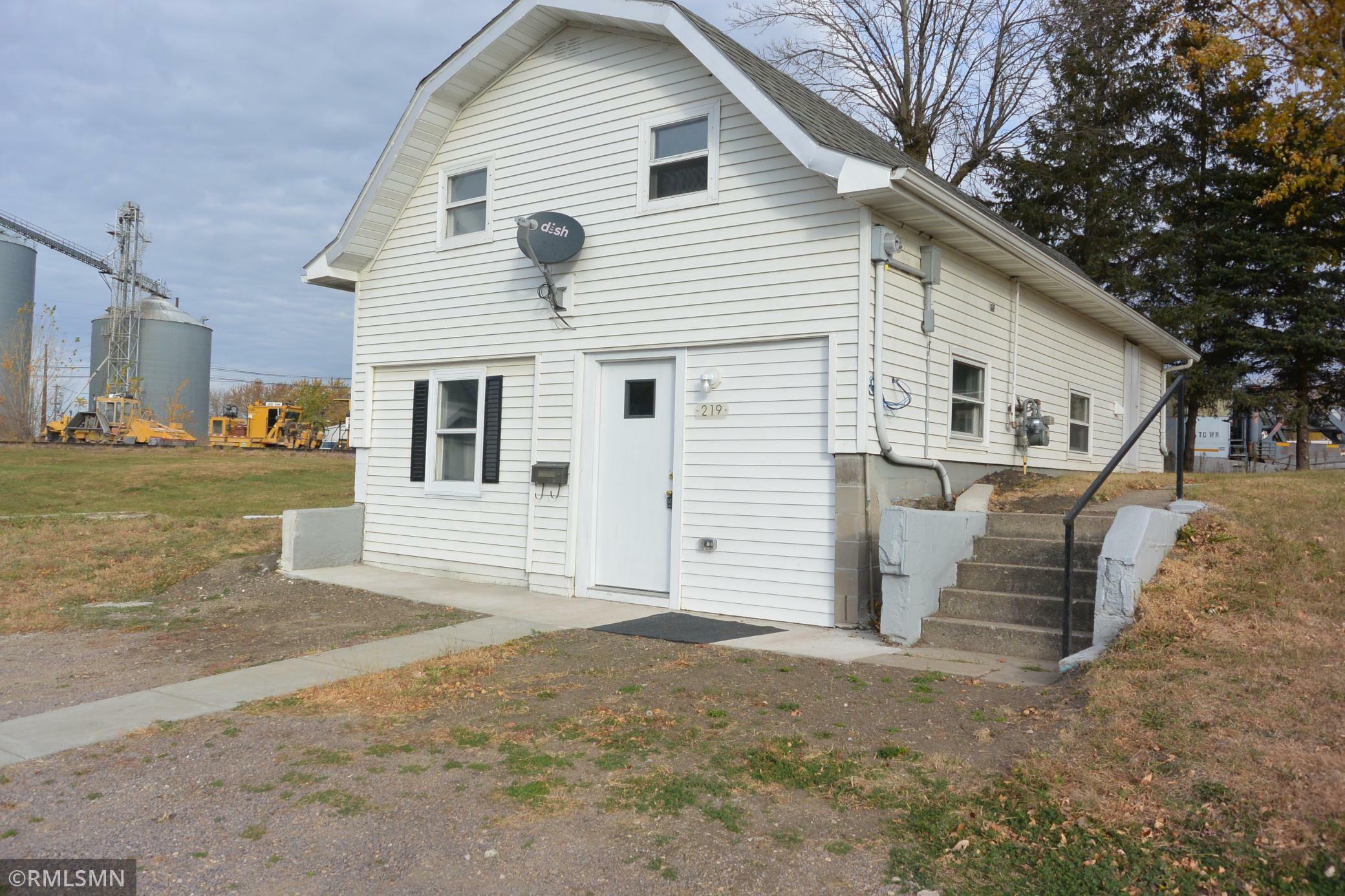 Property Photo:  219 10th Street E  MN 55336 