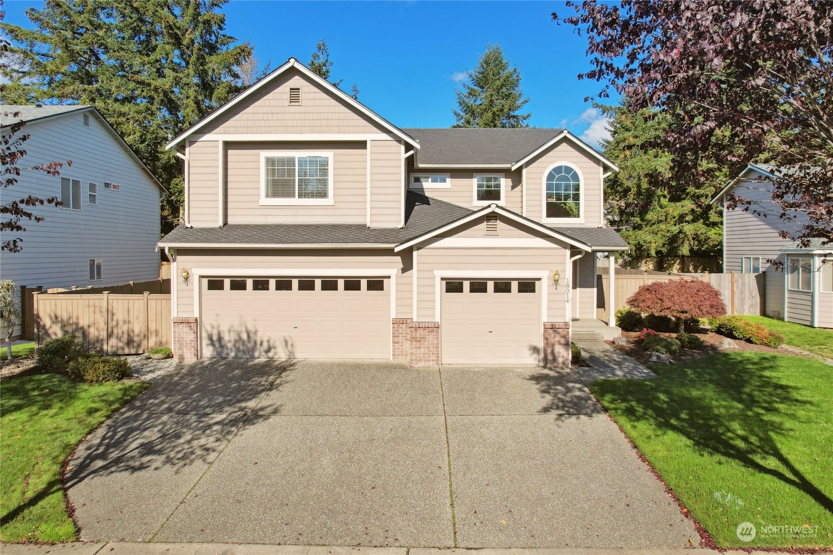 Property Photo:  18014 SE 246th Street  WA 98042 