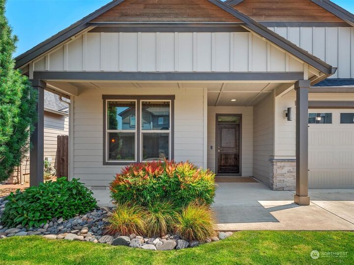 Property Photo:  11111 NE 134th Court  WA 98682 