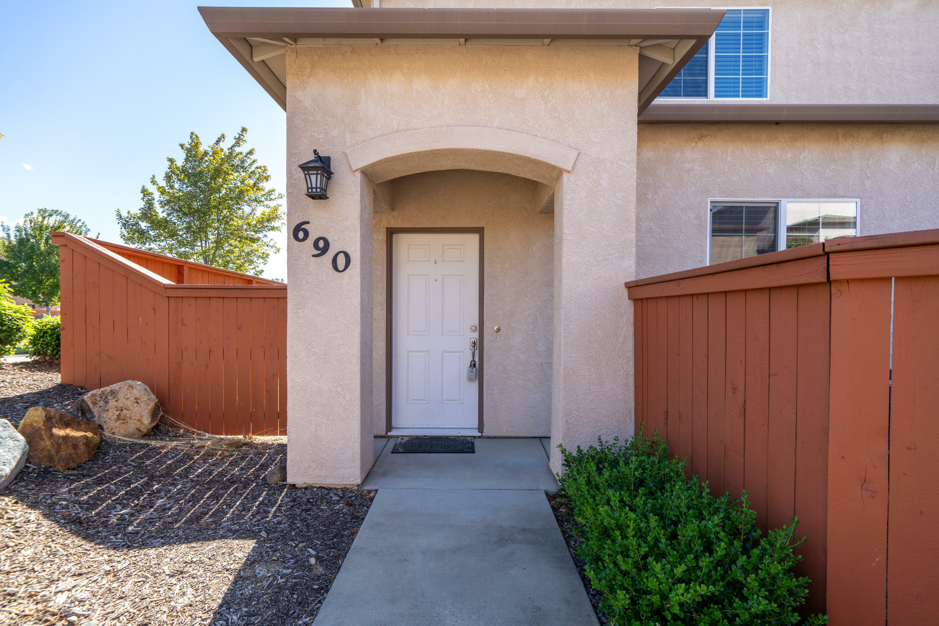 Property Photo:  690 Mission De Oro Drive  CA 96003 