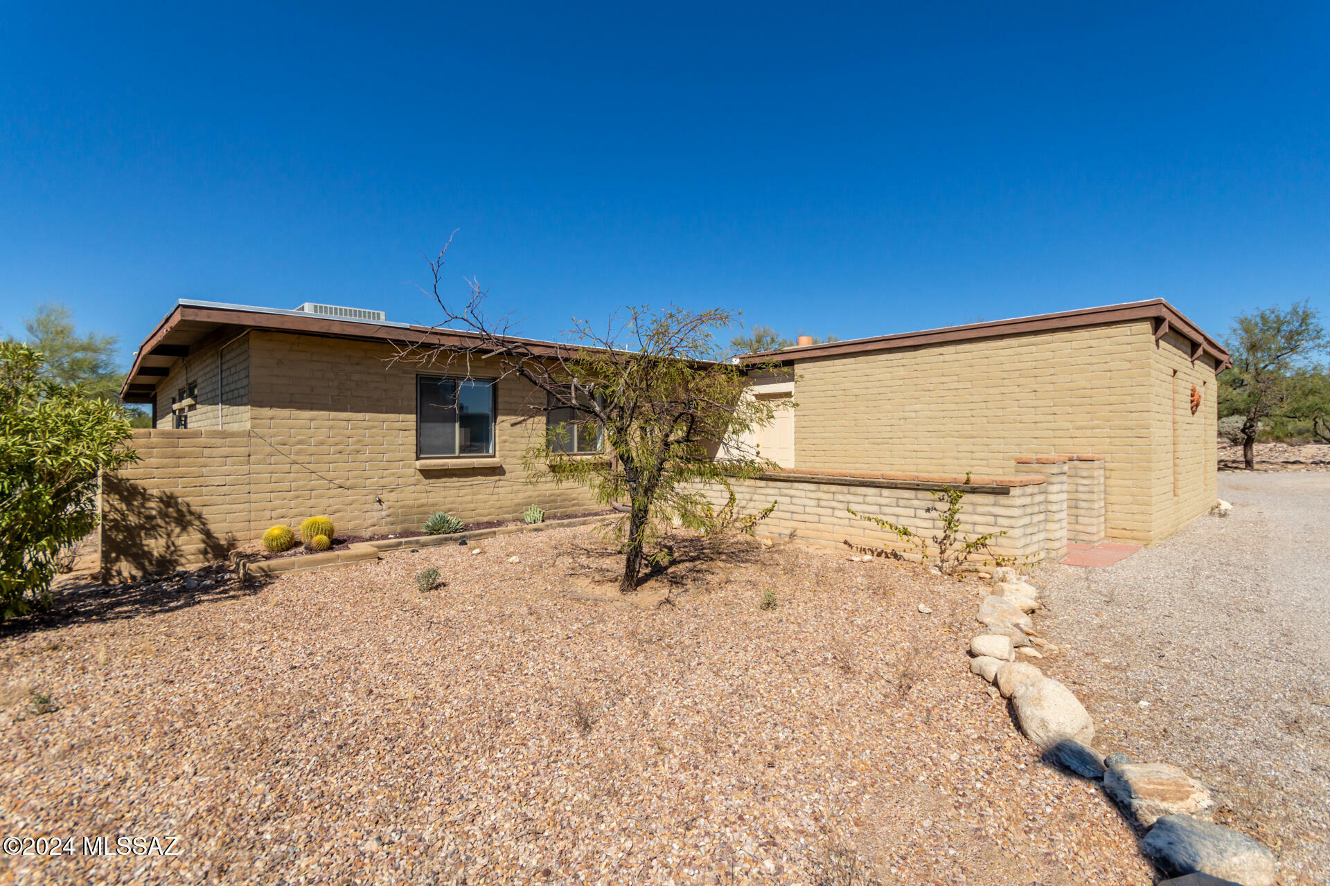 Property Photo:  7349 N Casablanca Drive  AZ 85704 