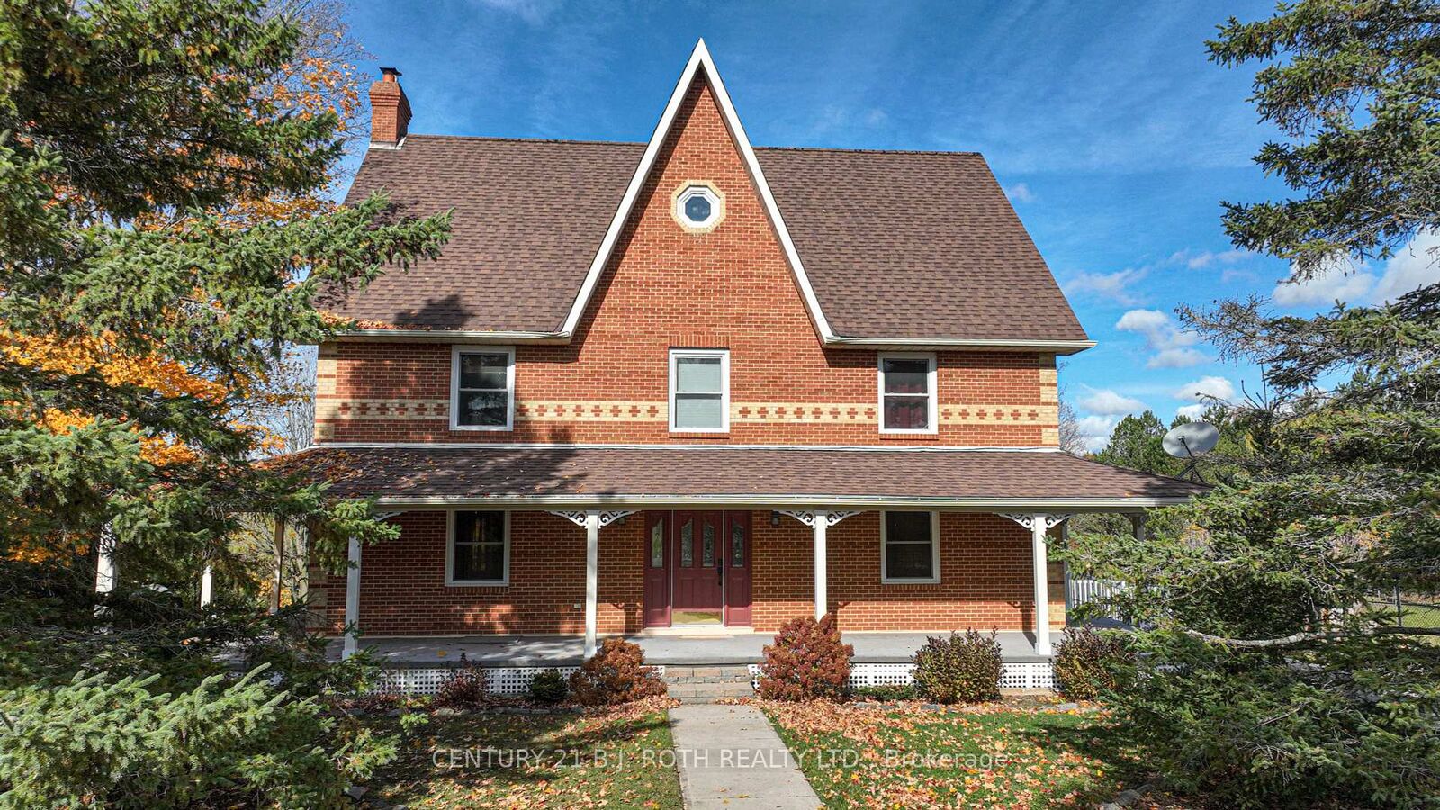 Property Photo: 301 4 Concession Road ON L0L 2T0