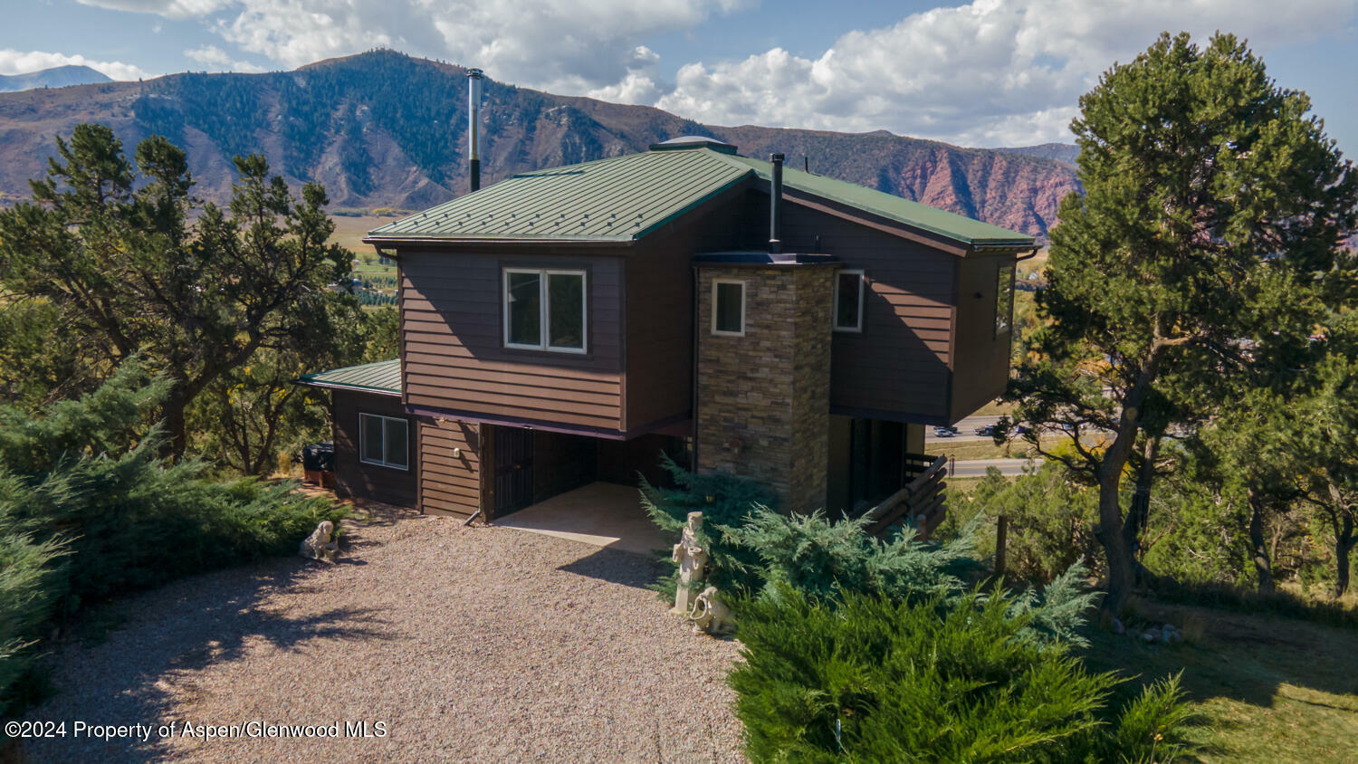 Property Photo:  408 Hillcrest Drive  CO 81621 