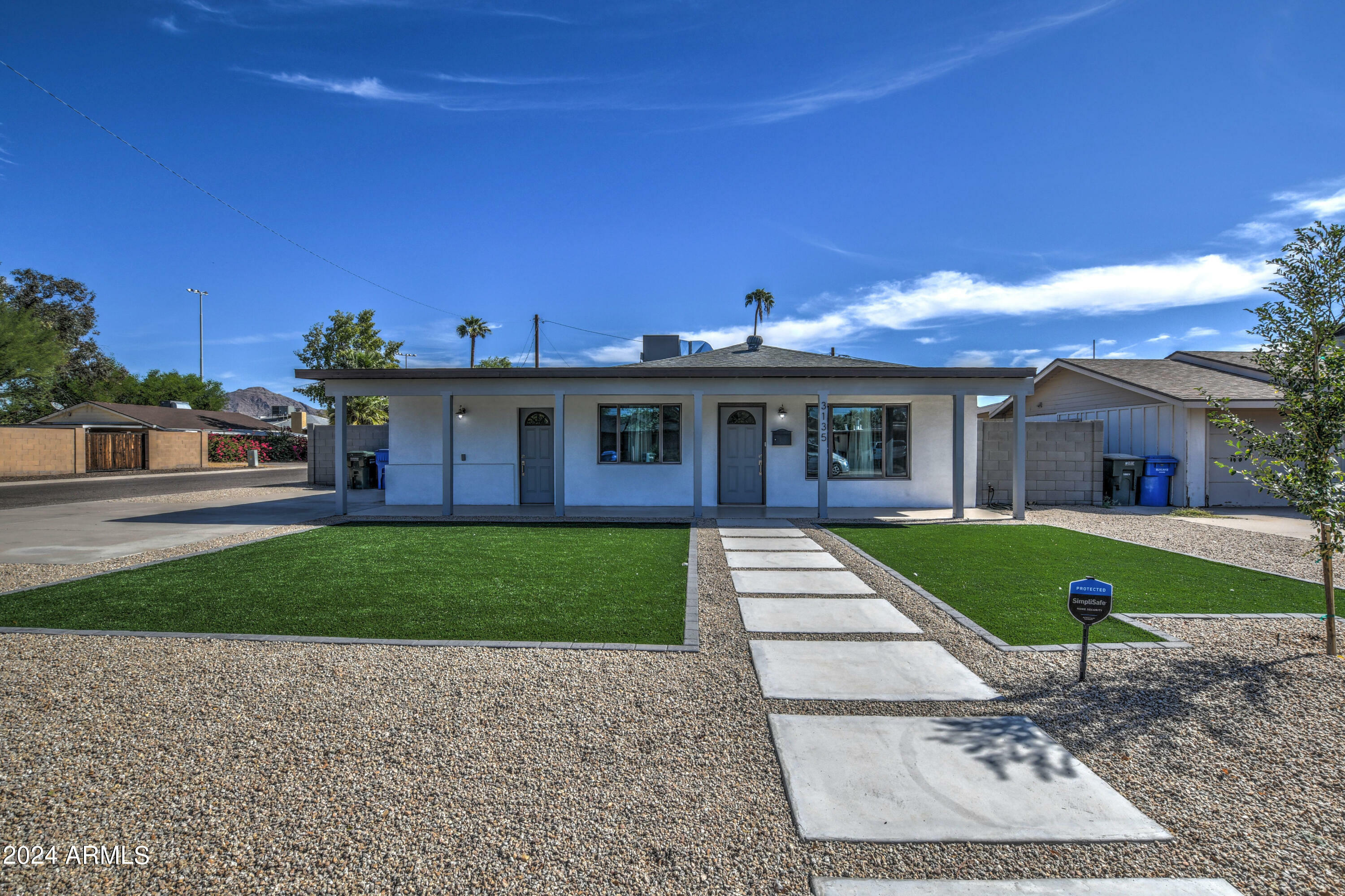 Property Photo:  3135 N 34th Street  AZ 85018 