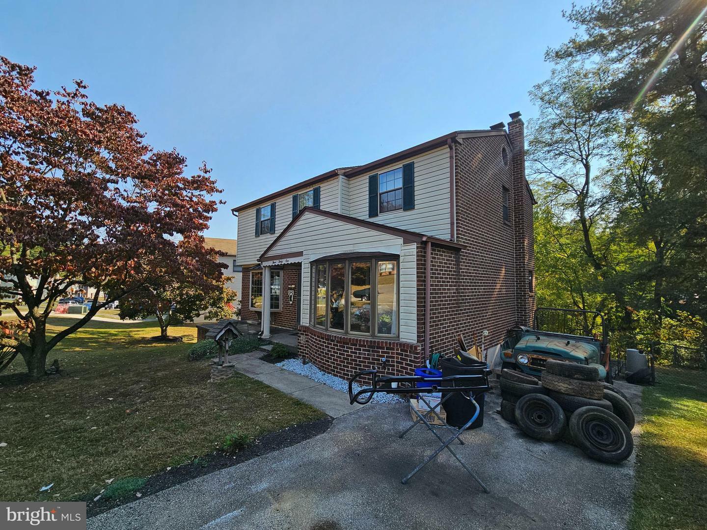 Property Photo:  331 Francis Drive  PA 19083 