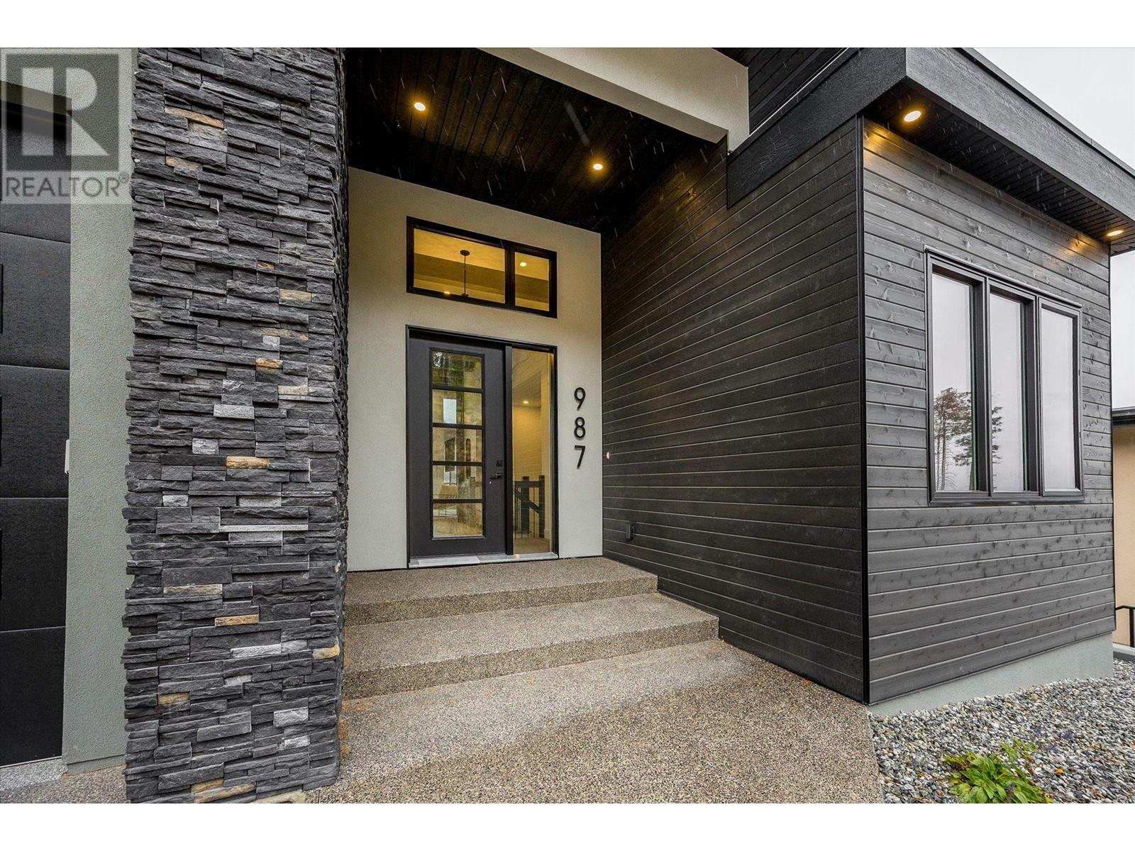 Photo de la propriété: 987 Loseth Drive BC V1P 0A8