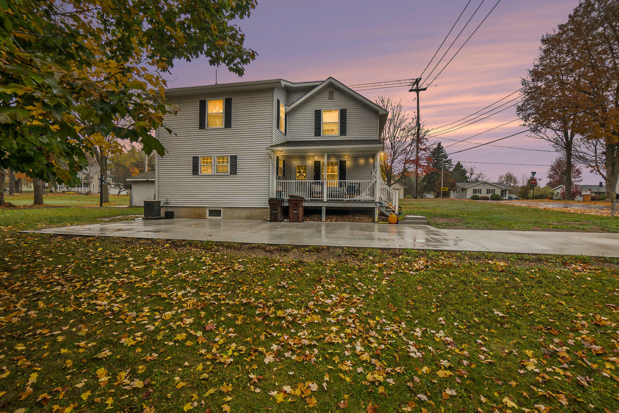 Property Photo:  511 Spring Street  MI 49307 