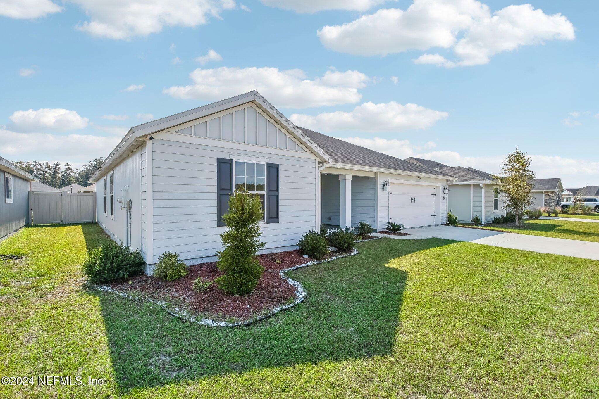 Property Photo:  4517 Prosperity Way  FL 32210 