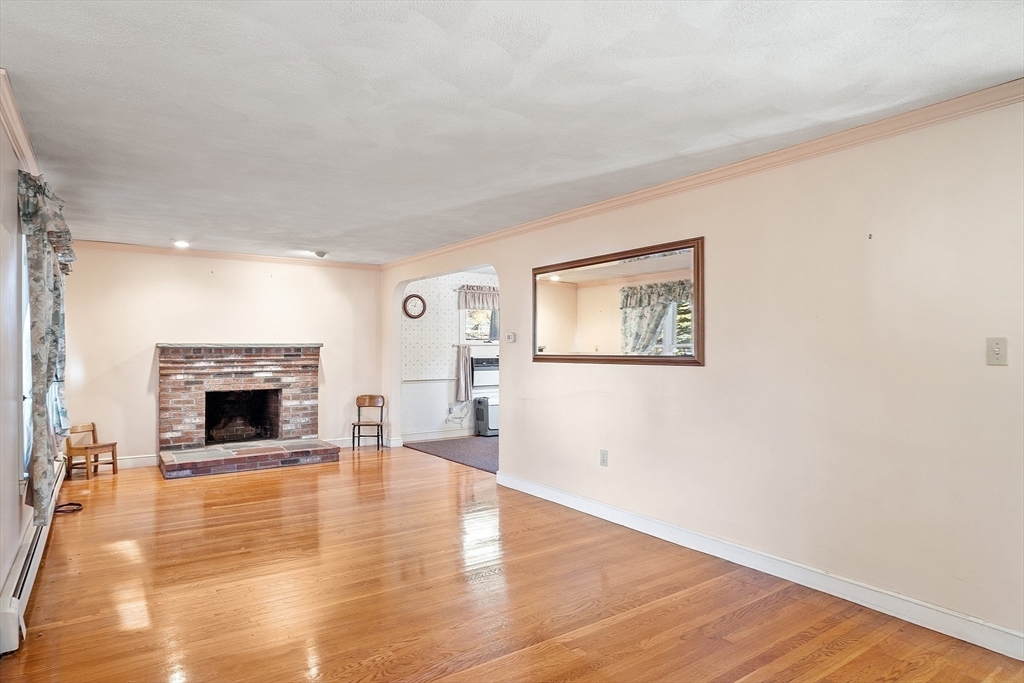 Property Photo:  20 Fisher Ter  MA 01801 