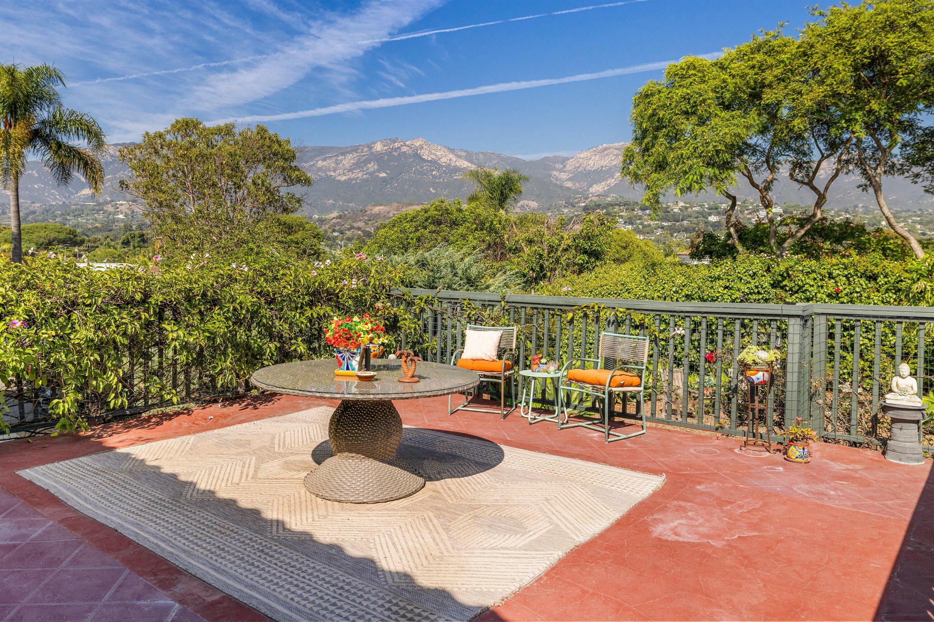Property Photo: 3050 Serena Road CA 93105