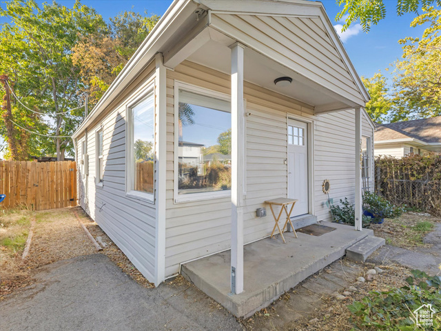 Property Photo:  3562 S 900 E  UT 84106 