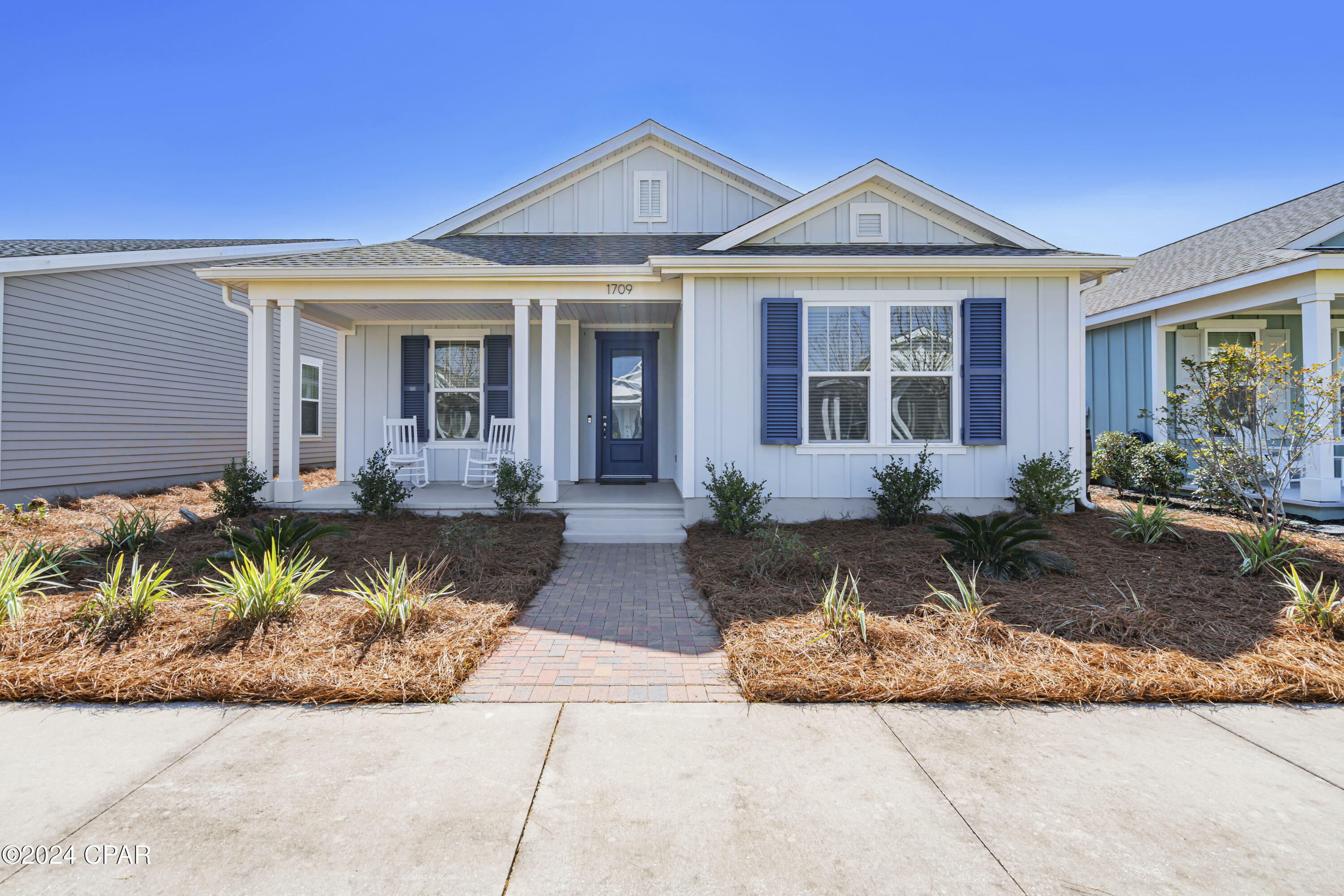 Property Photo:  1709 Sweet Pea Court  FL 32405 