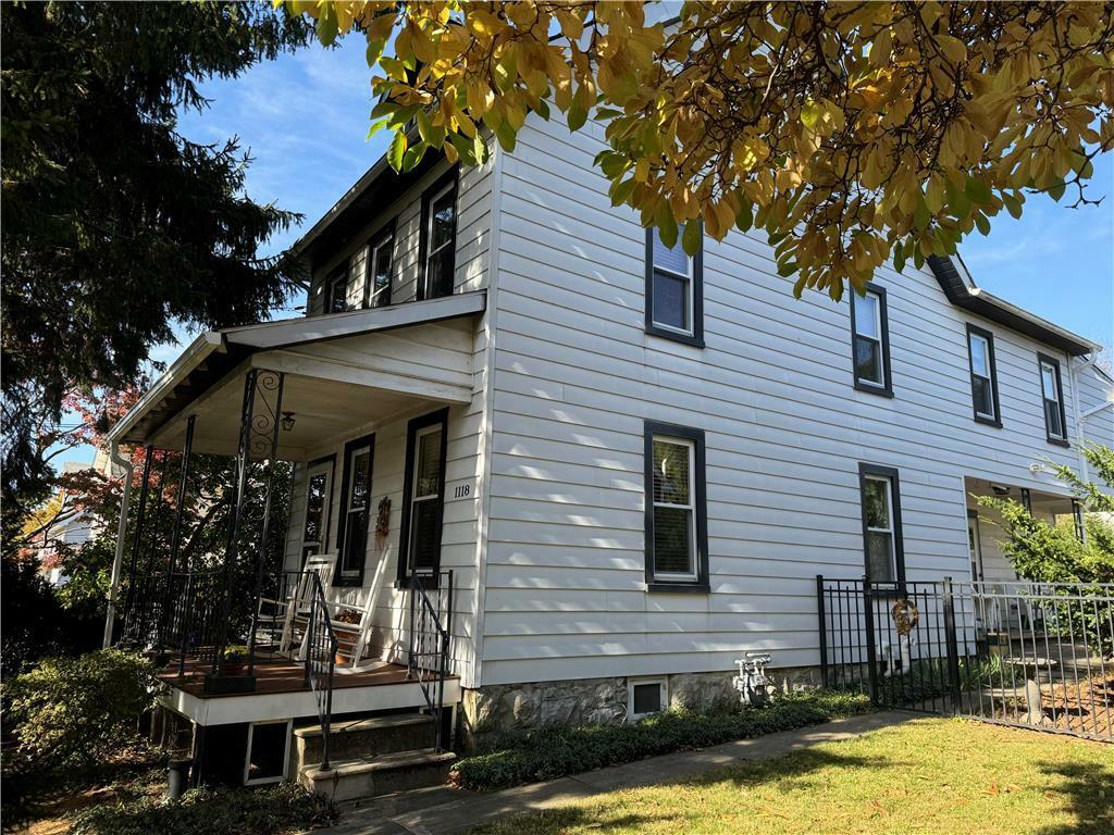 Property Photo:  1118 Spring Street  PA 18018 