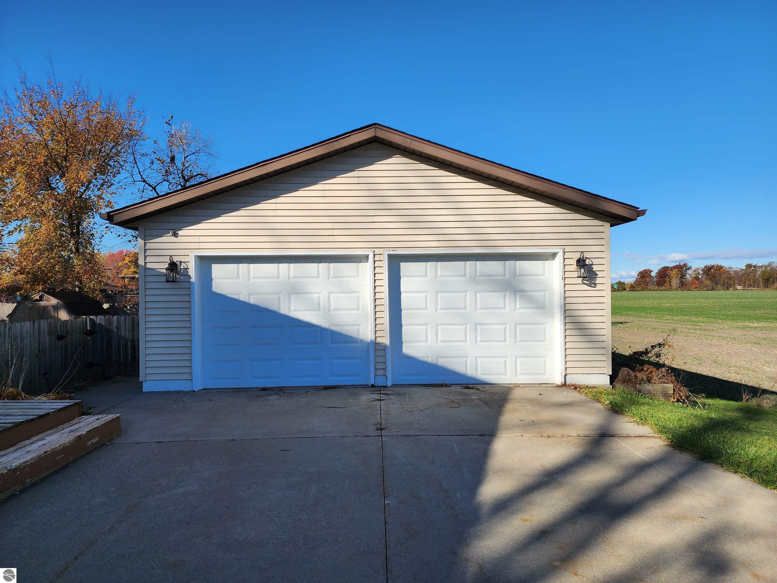 Property Photo:  5360 Baxman Road  MI 48706 