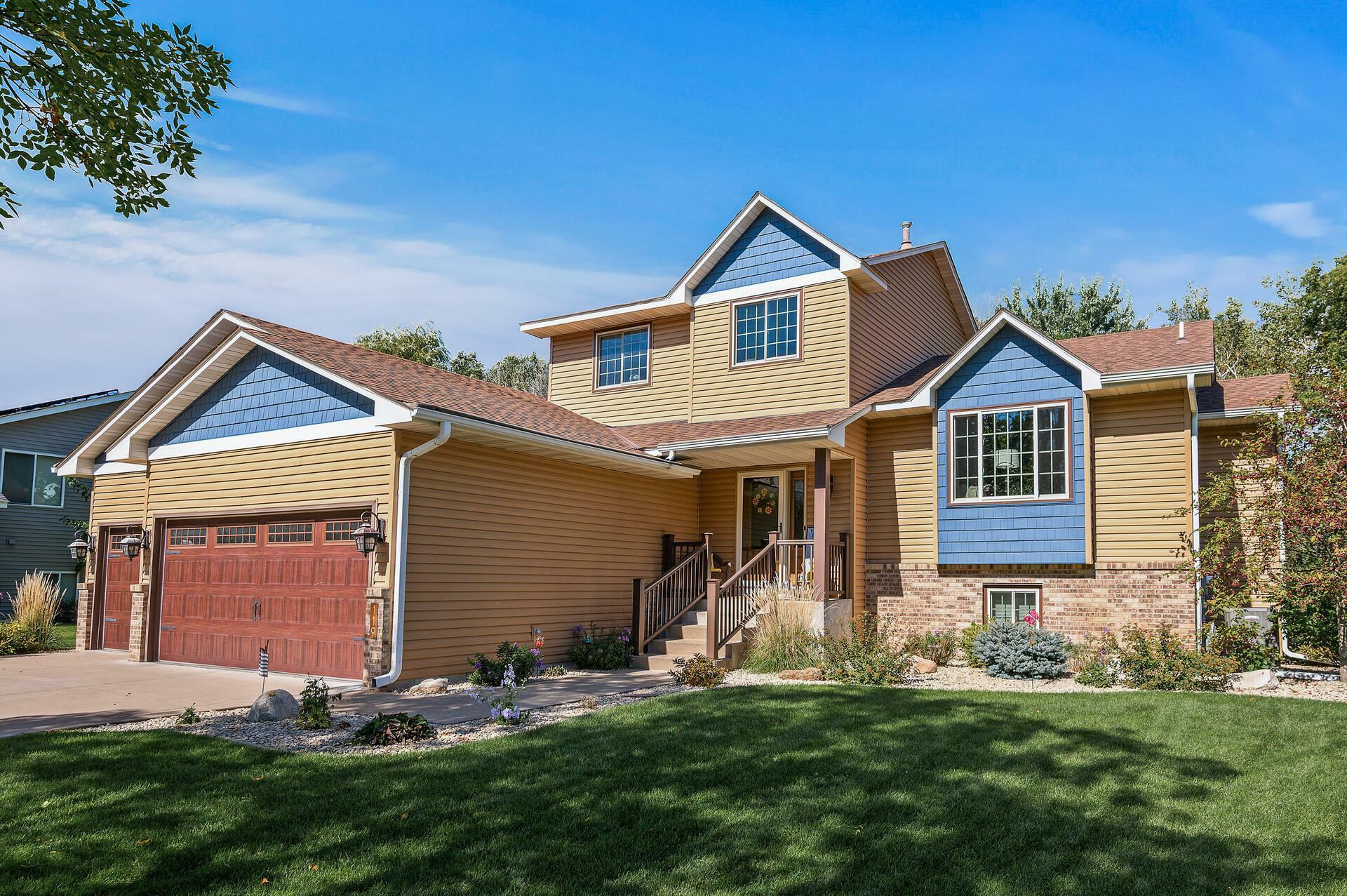 Property Photo:  119 Mustang Court  MN 55014 