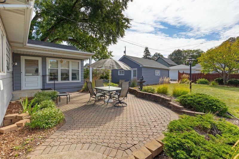 Property Photo:  1242 Palace Avenue  MN 55105 