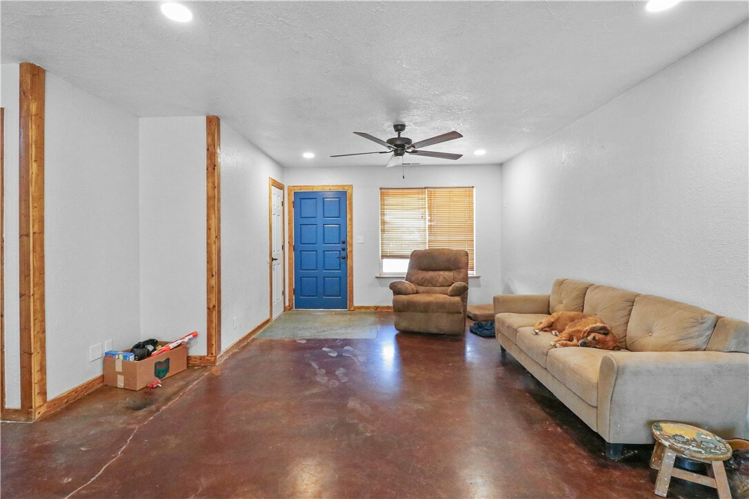 Property Photo:  1304 Daline Street  AR 72762 