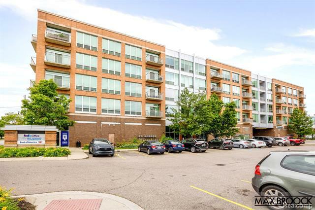 Property Photo:  3670 Woodward Avenue 56/512  MI 48201 