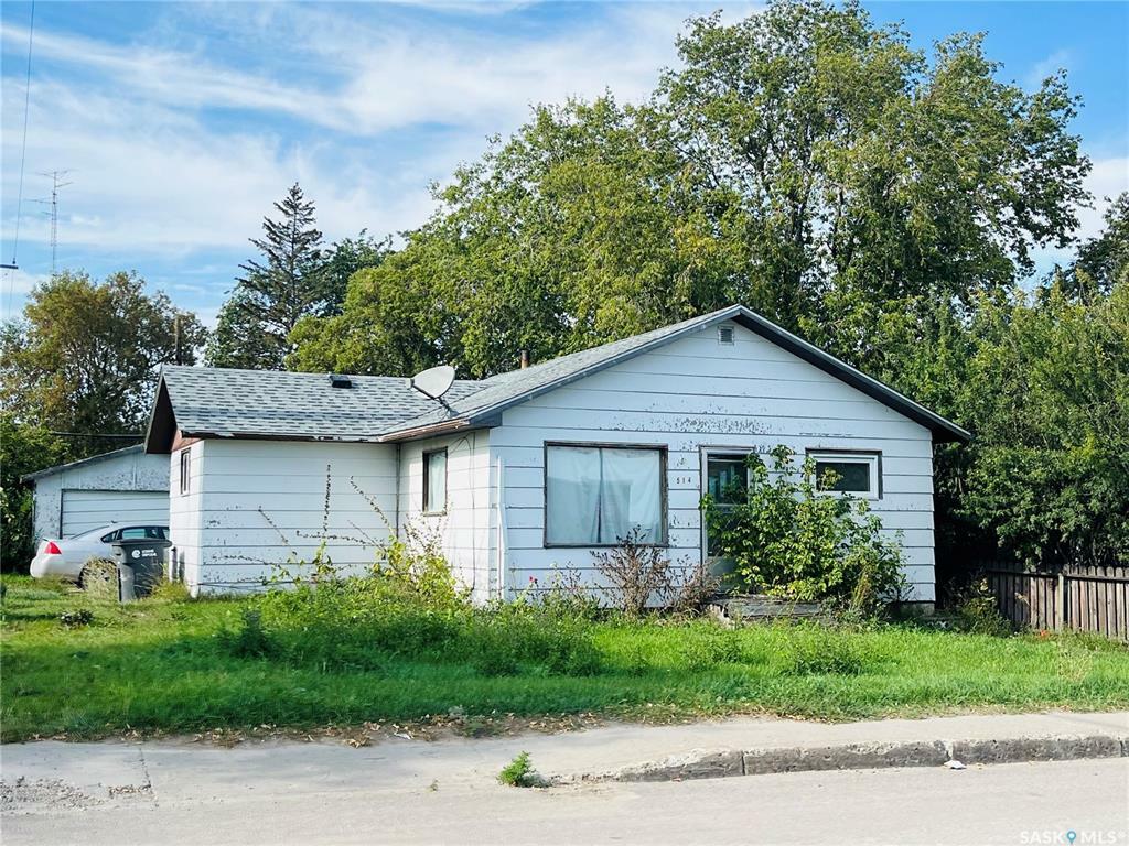 Property Photo: 514 Main Street SK S0G 3N0