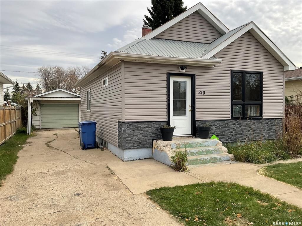 Property Photo: 210 1st Avenue E SK S0J 0J0
