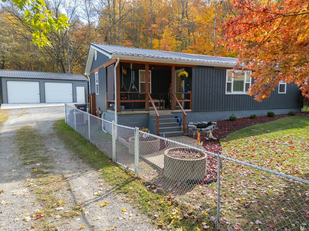 Property Photo:  1912 Lunbeck Road  OH 45601 