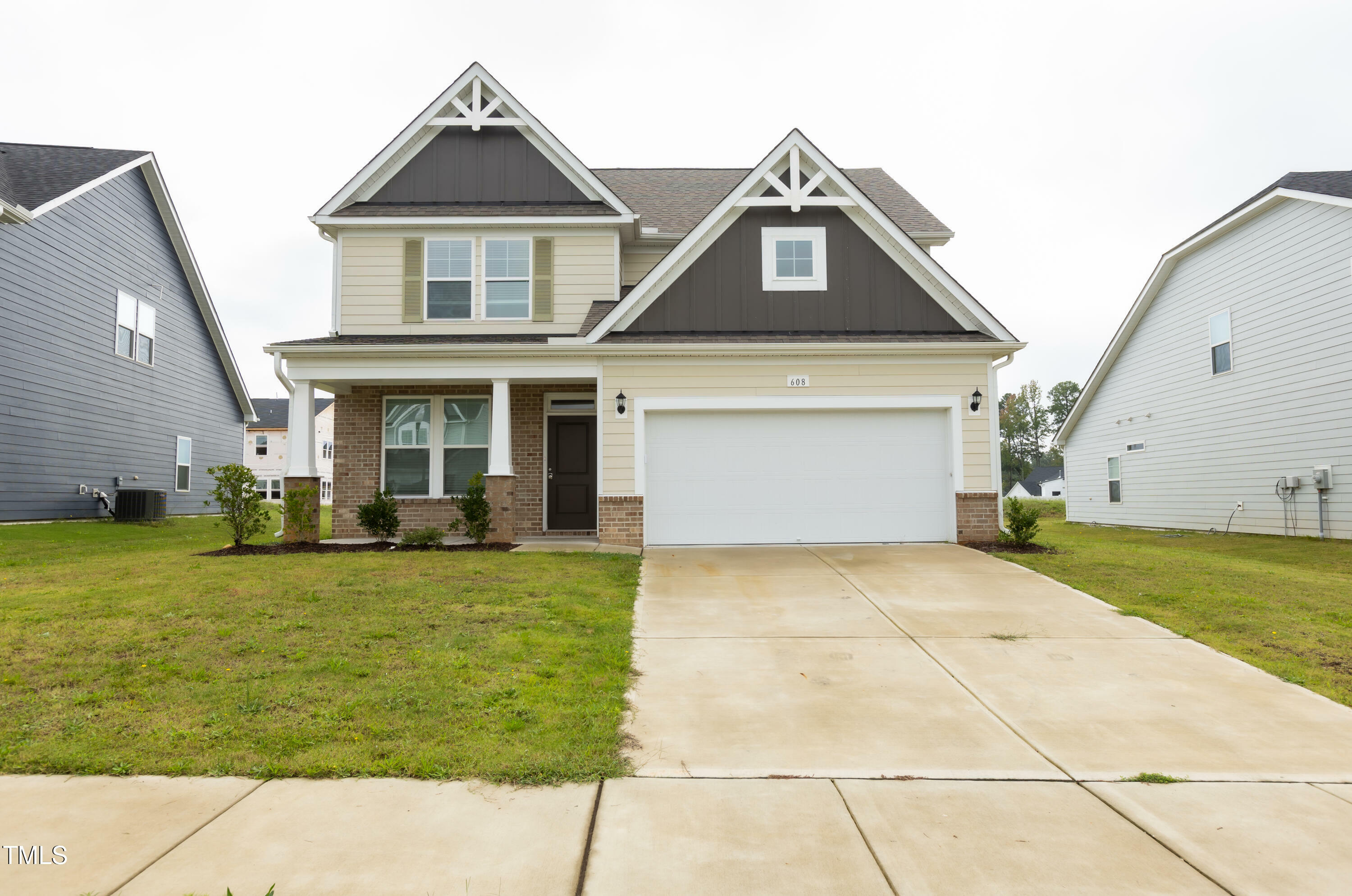 Property Photo:  608 Longstanton Avenue  NC 27597 